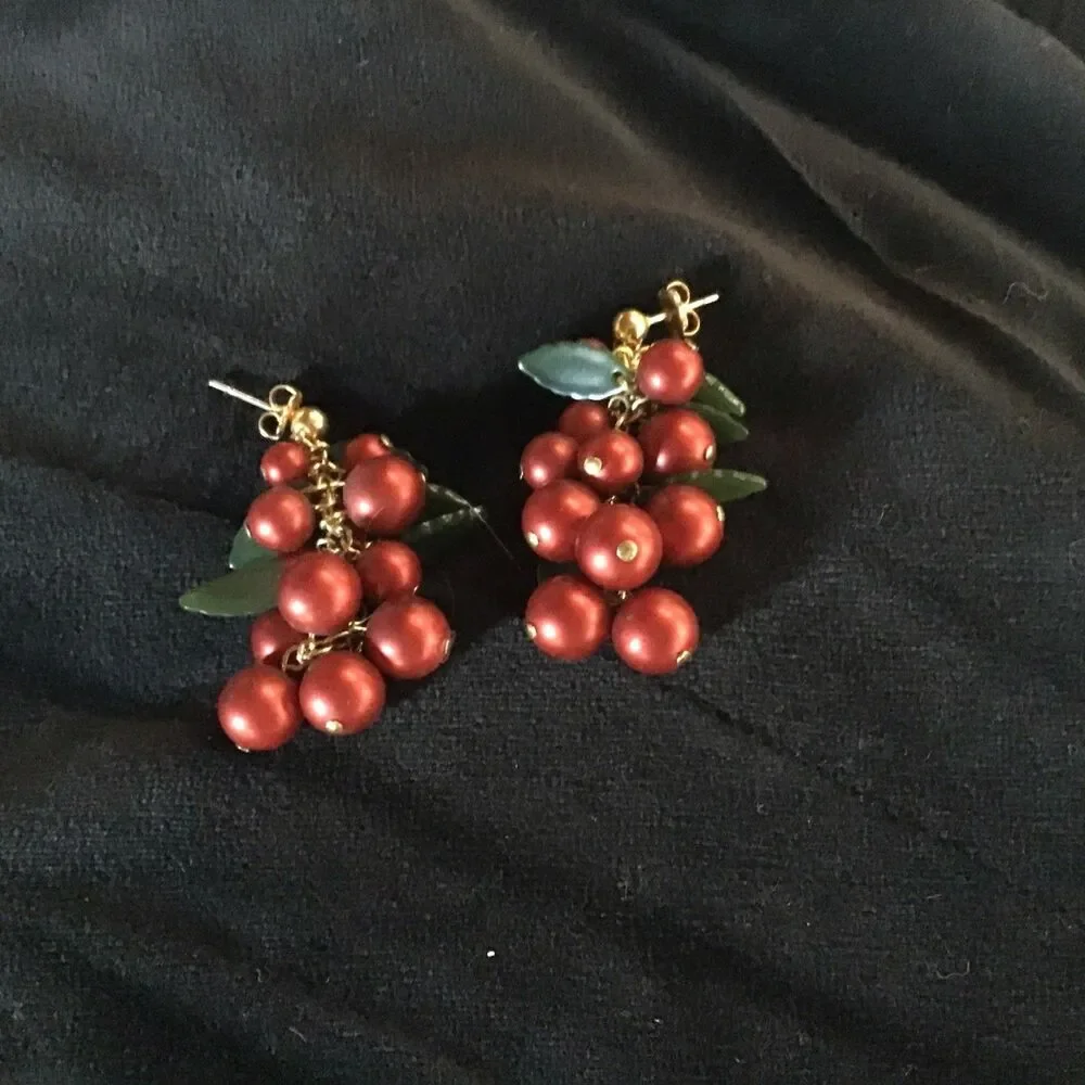 Beaded Dangle Pierced Earrings Grapes Berries Burgundy Red W/ Leaves 2 Inch